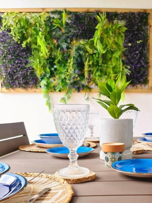 Homely Apt In Modern Building With Pool San Miguel de Abona Luaran gambar