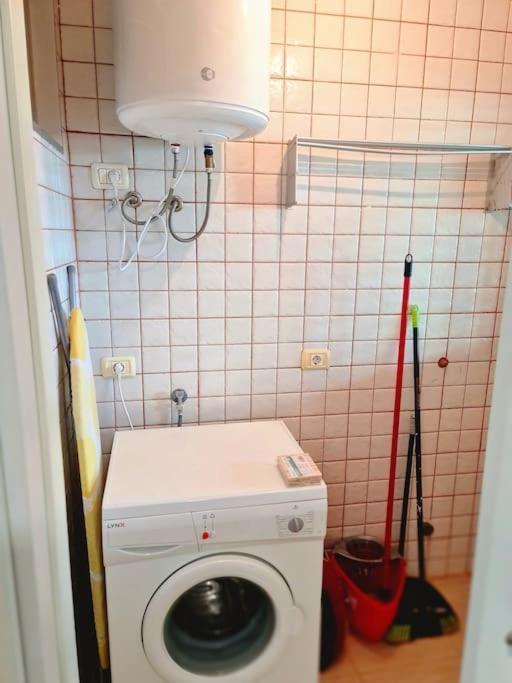 Homely Apt In Modern Building With Pool San Miguel de Abona Luaran gambar
